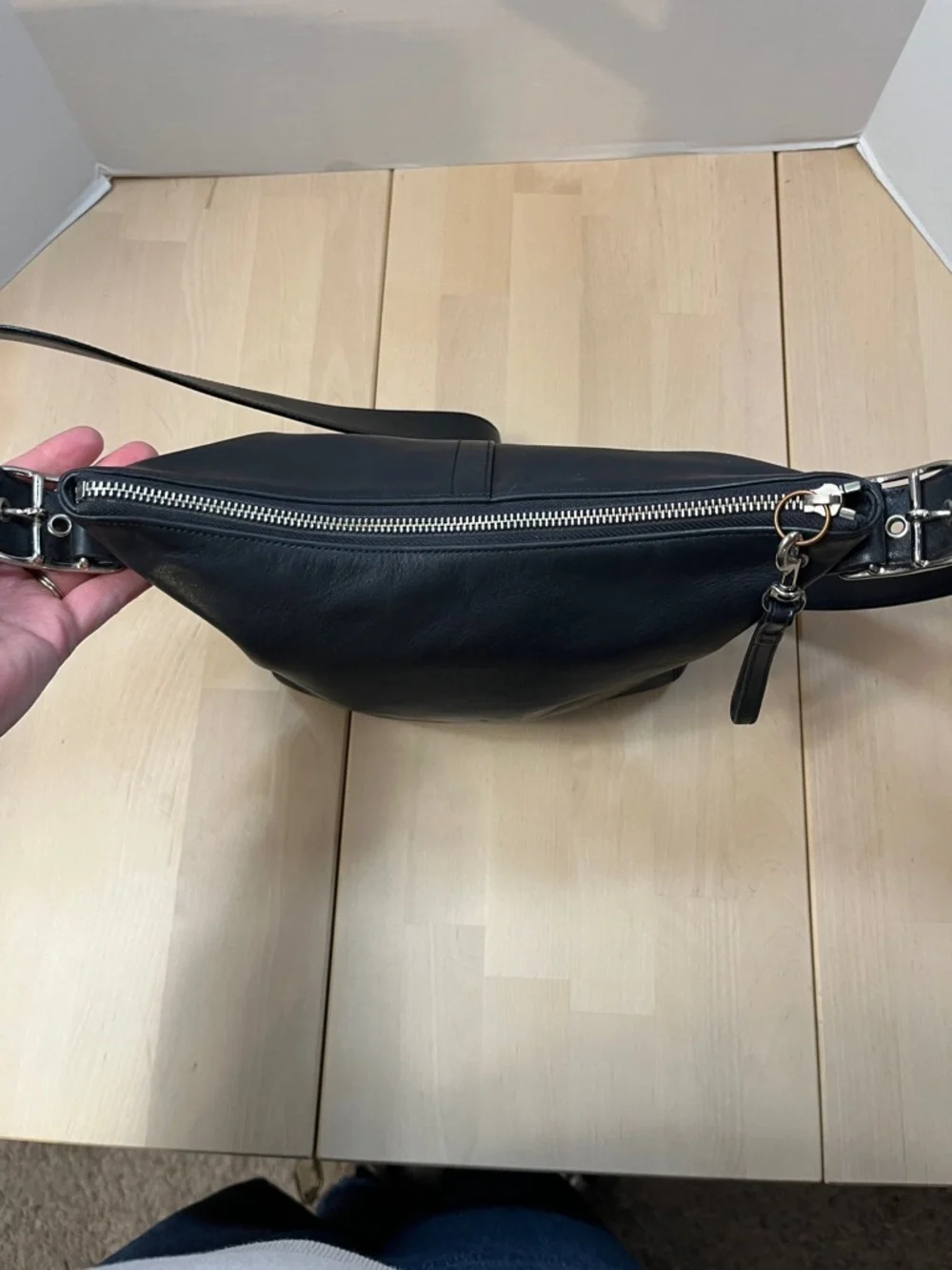 Vintage Coach Black Leather Legacy Slim Duffel 9325 Crossbody Shoulder Bag Purse